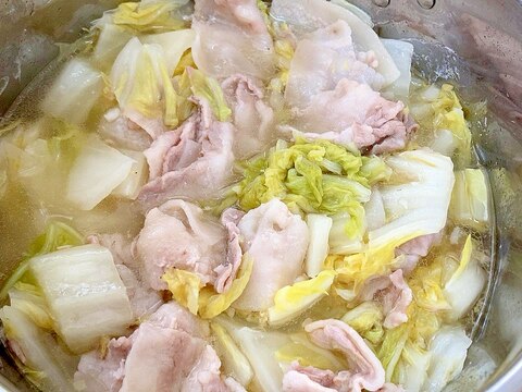 白菜と豚バラの無水煮